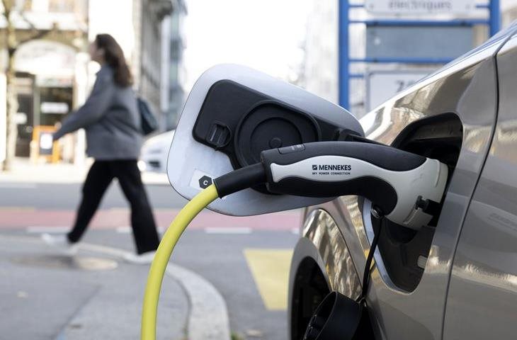 E-Autos auf dem Vormarsch, wenn auch langsam